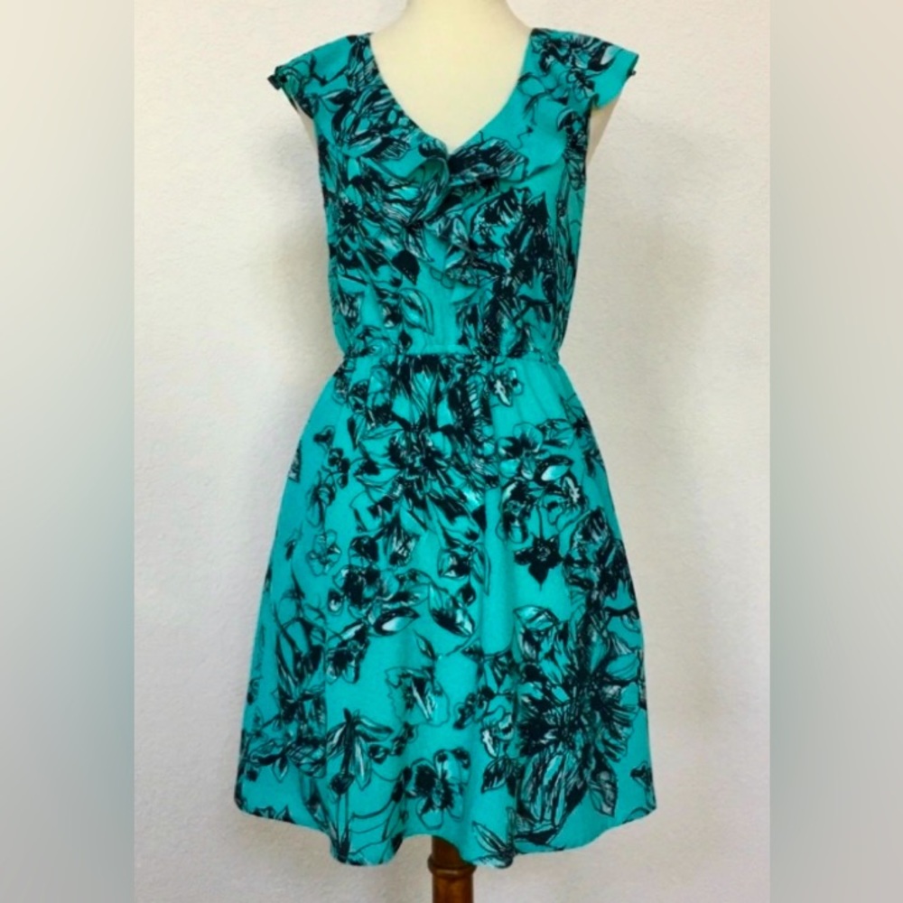 NWOT BCBGeneration Teal Ruffle Floral Sleevless Dress